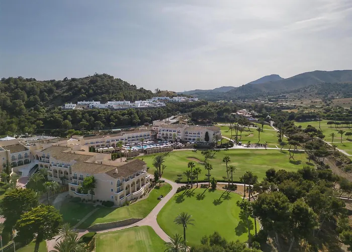 Szálloda Grand Hyatt Club Golf & 5*