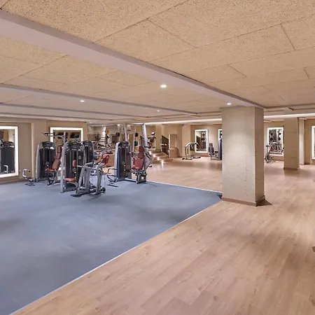 Ξενοδοχείο Grand Hyatt Club Golf & 5*