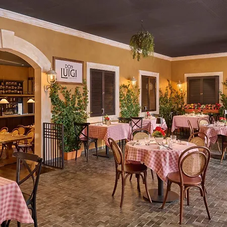 Szálloda Grand Hyatt Club Golf & 5*