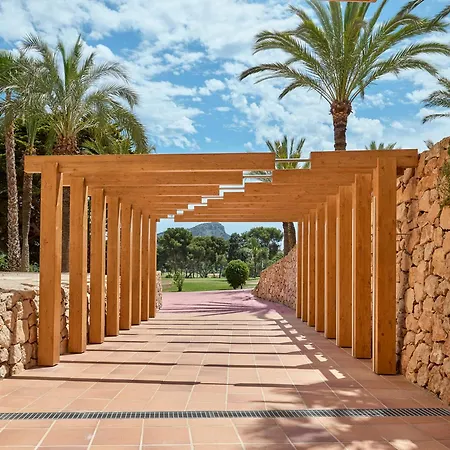 Grand Hyatt Club Golf & Hotel 5*