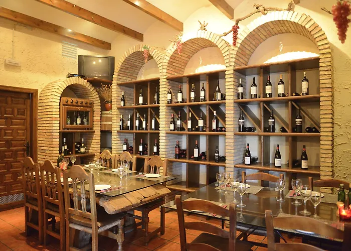 Grand Hyatt Club Golf & מלון 5*