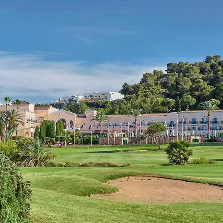 Grand Hyatt Club Golf & Hotel 5*