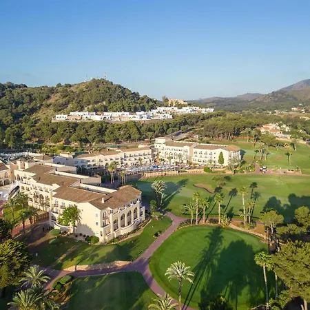 Grand Hyatt Club Golf&spa Hotell 5*