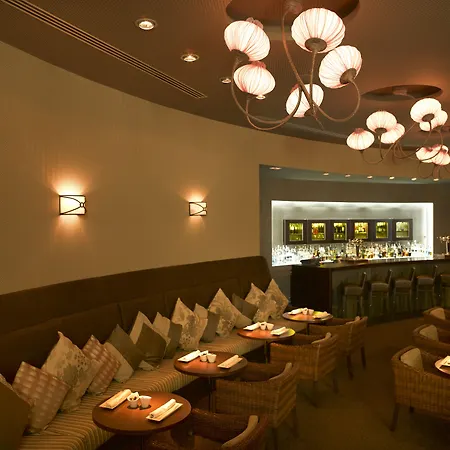 Grand Hyatt Club Golf & 호텔